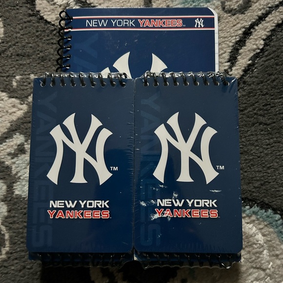 Yankees Notepad Set - Picture 1 of 4